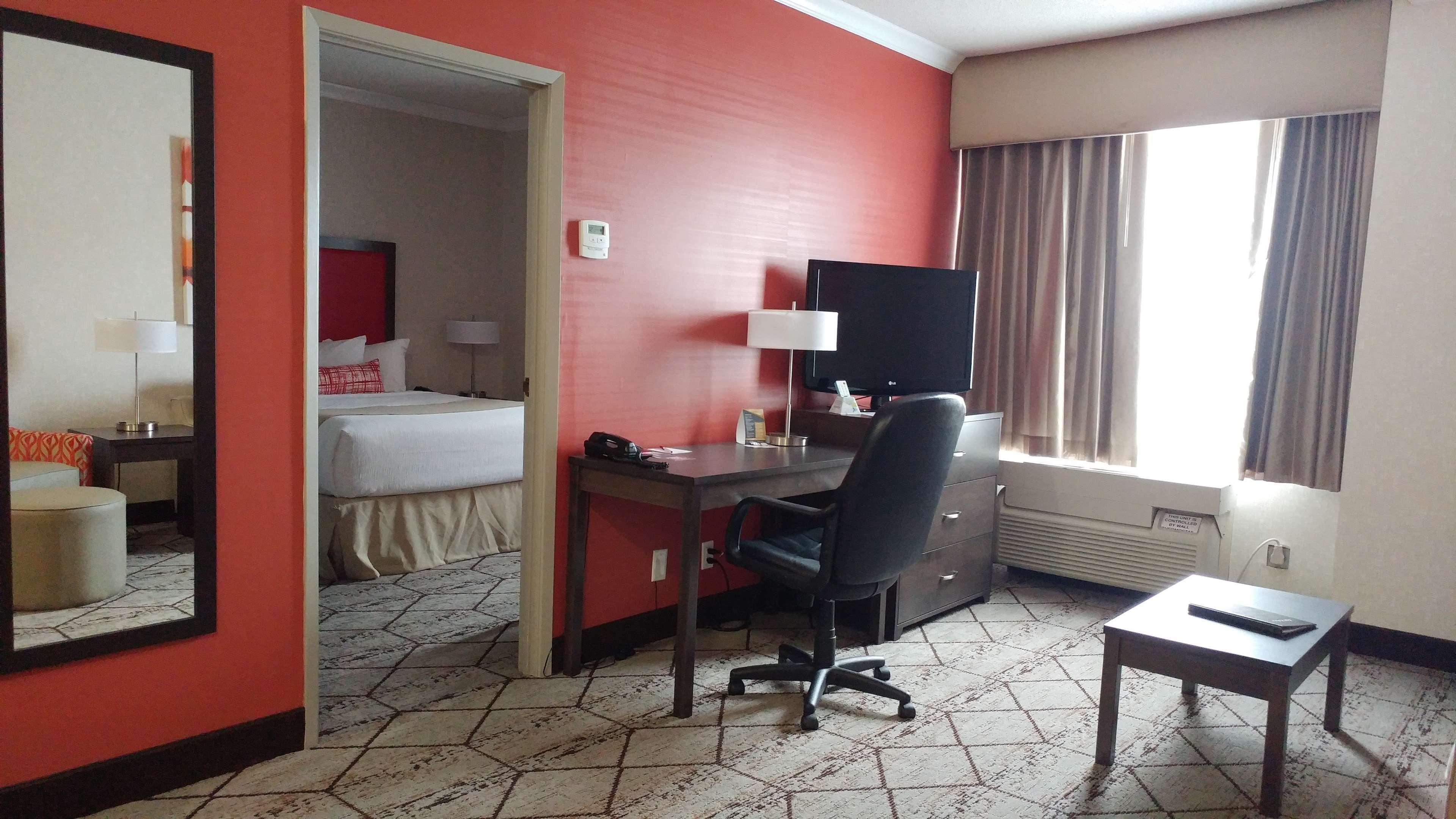 Best Western Plus Rose City Suites Welland Eksteriør bilde